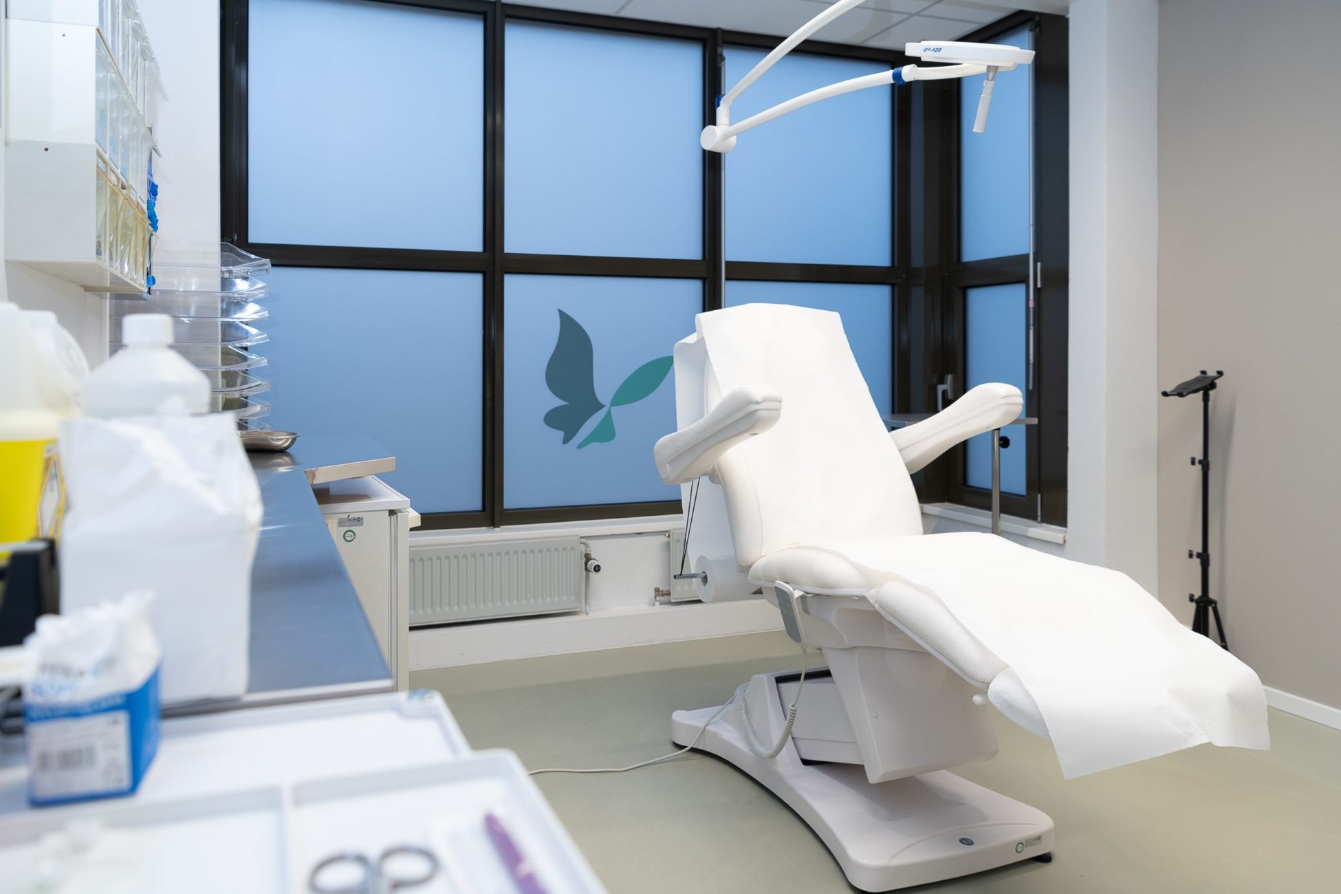 Vacature afbeelding Doktersassistent OK/Baliemedewerker medisch-cosmetische kliniek in Naarden van Nationaal Huidcentrum B.V.