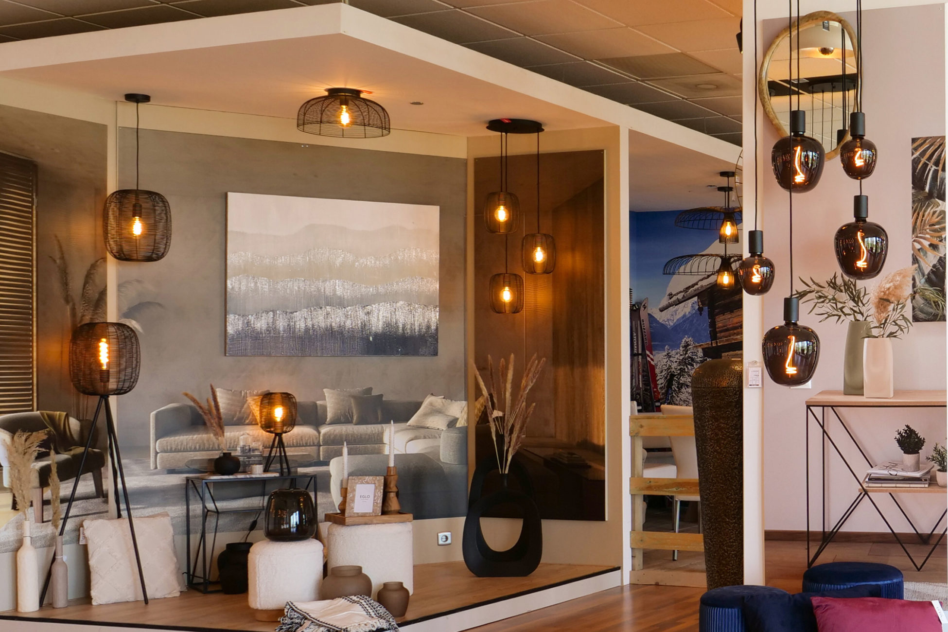 Vacature afbeelding Medewerker Customer Service van EGLO Verlichting